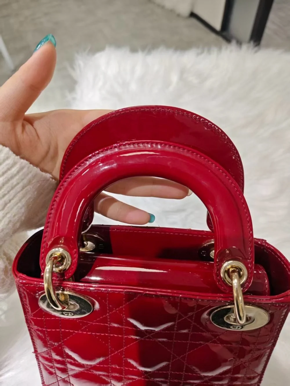 Dior Red Patent Mini Lady Dior Top-Handle Bag - Picture 13 of 13